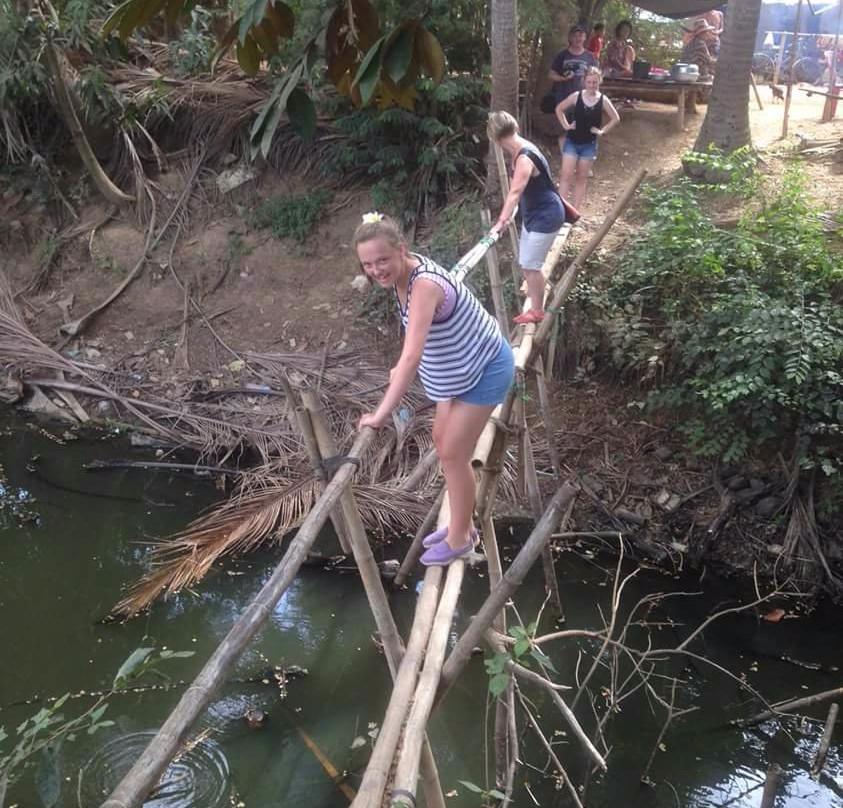 Bora Tuk Tuk Tour-马德望必去景点
