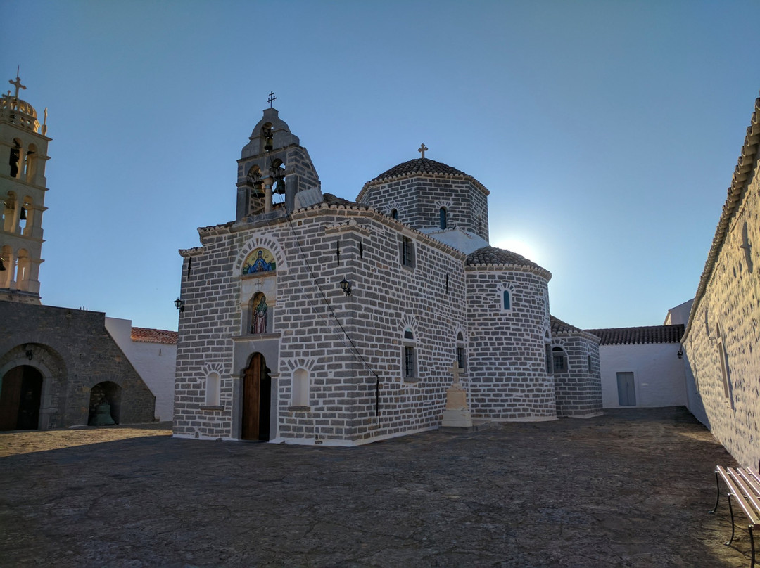 Profitis Ilias Monastery Hydra景点图片