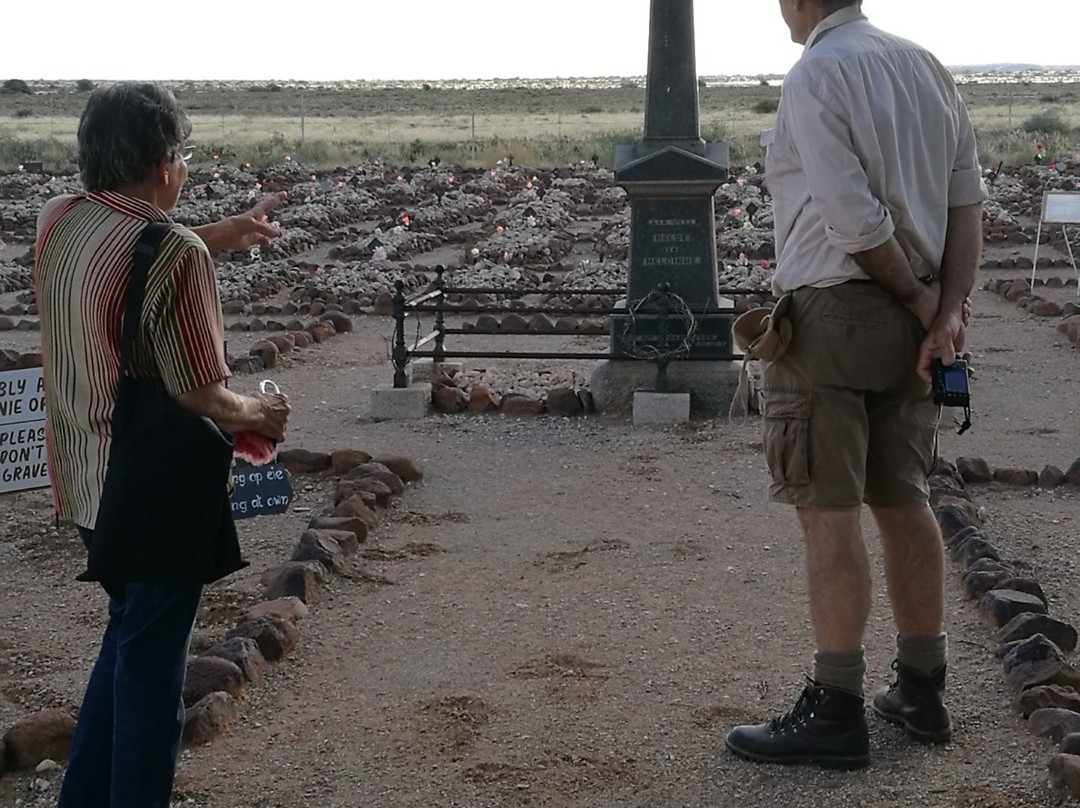 Doornbult Concentration Camp Memorials-Hopetown必去景点