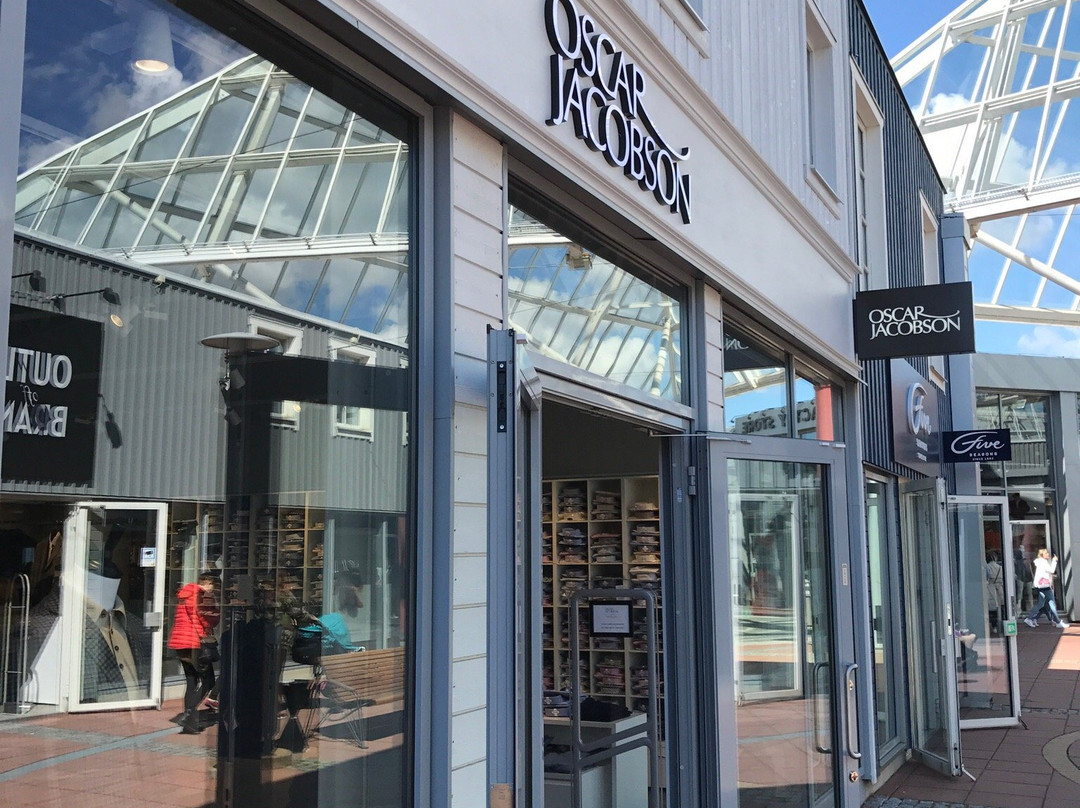 Hede Fashion Outlet-孔斯巴卡必去景点