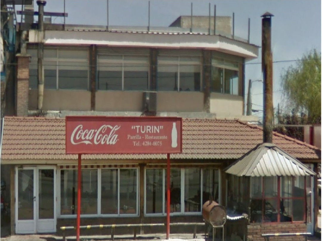 Llavallol餐馆和美食-Parrilla Turin