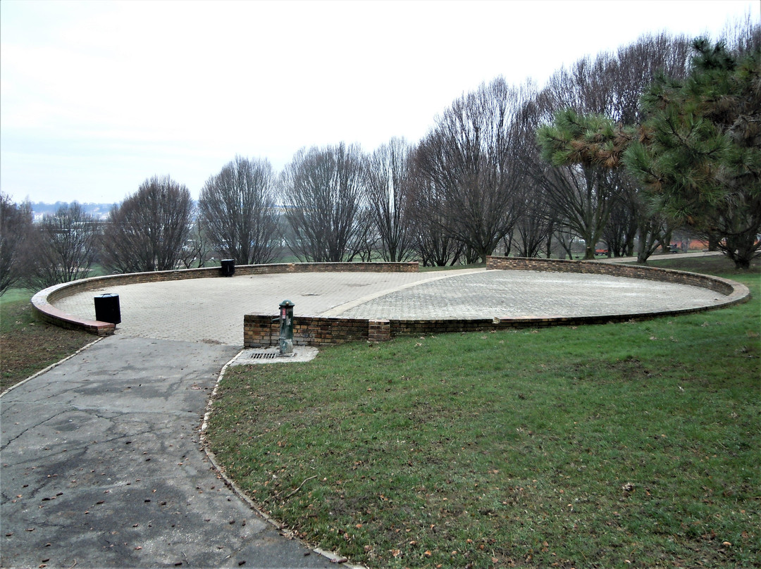 Parc du Plateau景点图片