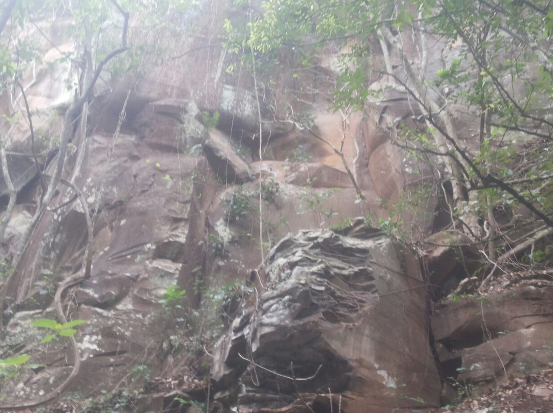 Baung Waterfall景点图片