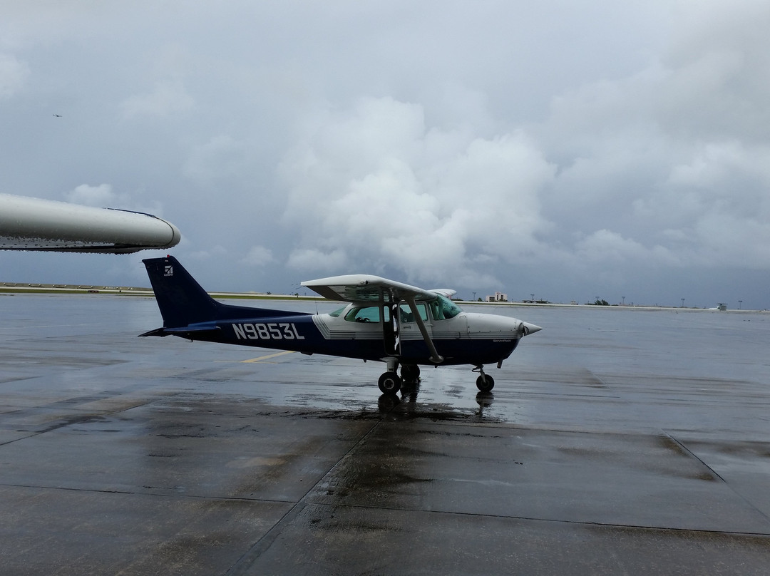 Trend vector Aviation-关岛必去景点