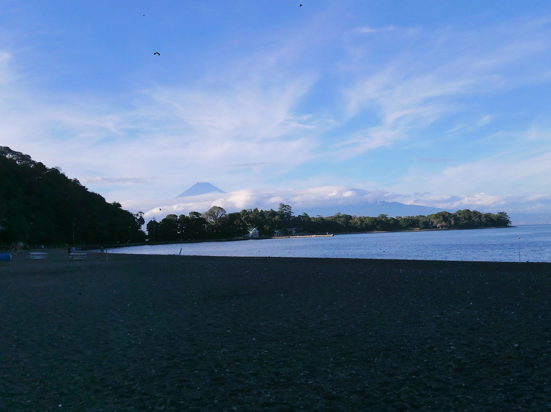 Ose Beach景点图片