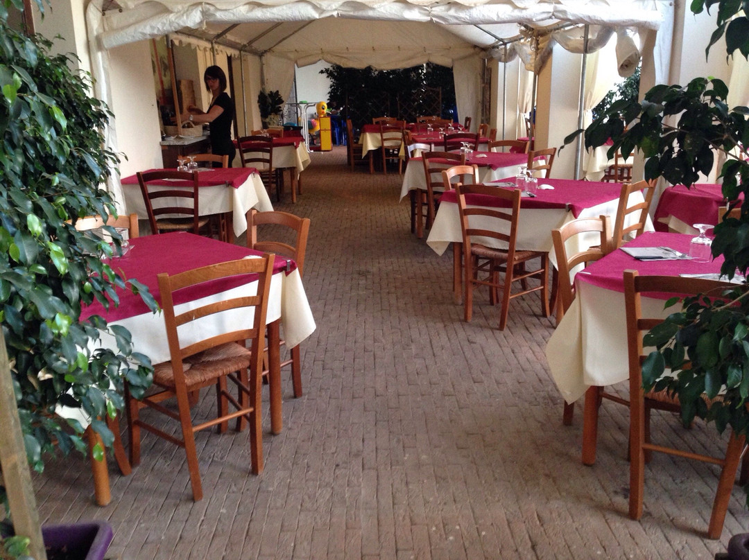 Santa Caterina di Pittinuri餐馆和美食-Pachamama Ex Asterix