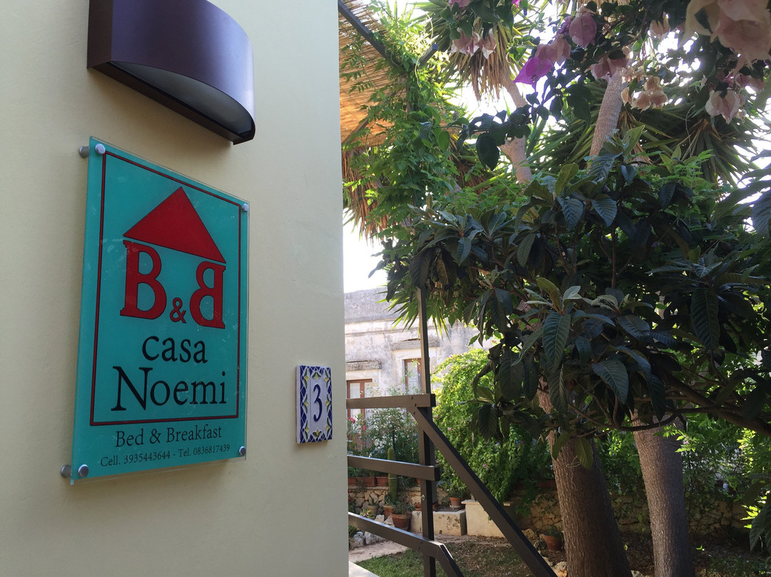 Uggiano La Chiesa酒店住宿-Casa Noemi Bed and Breakfast
