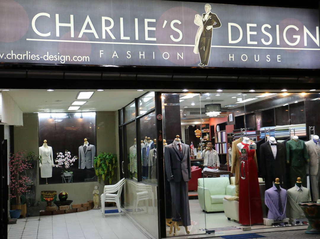 Charlie's Design Fashion House景点图片