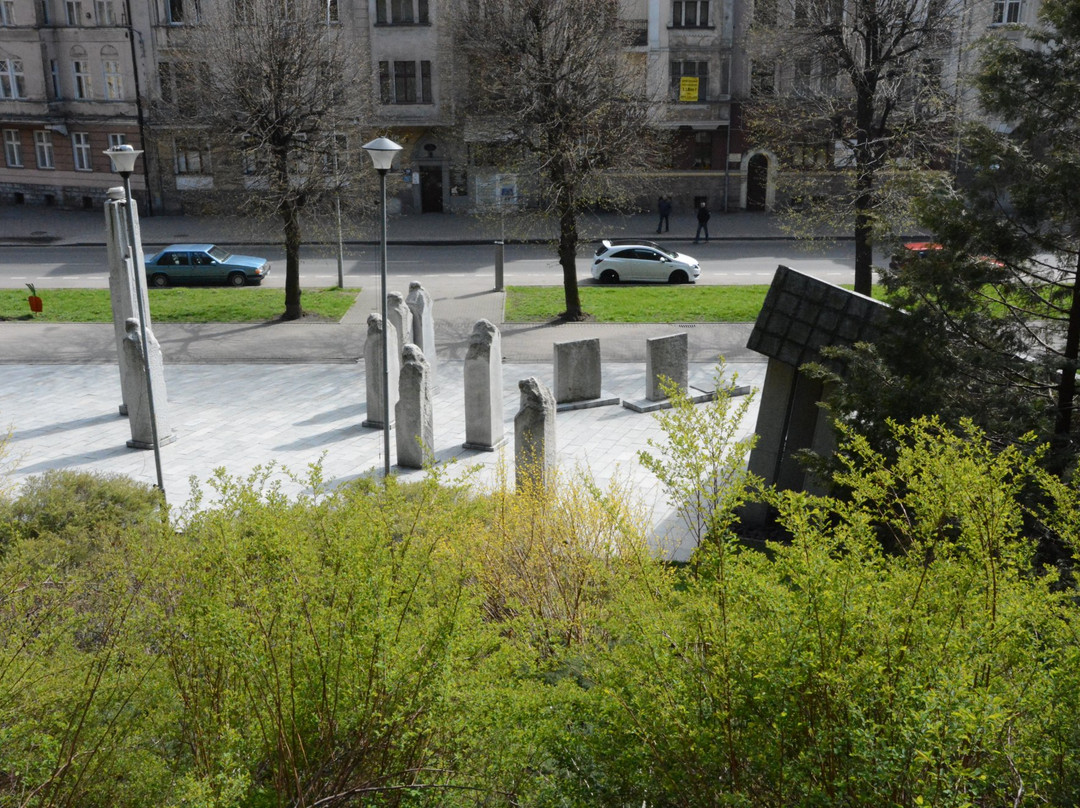 Monument to the Memory of Walbrzych Mining-Walbrzych必去景点