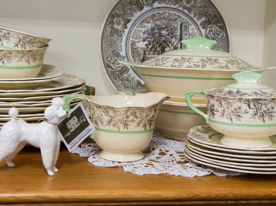 Waterford Antique Market景点图片
