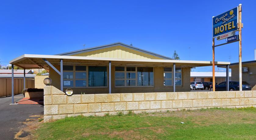 海滨路汽车旅馆主图