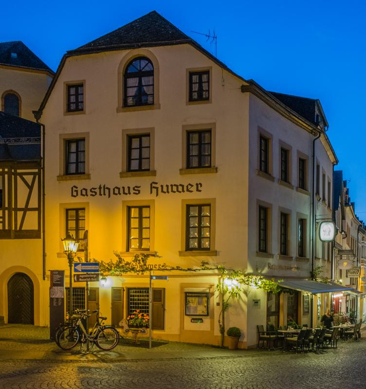 湖沃旅馆