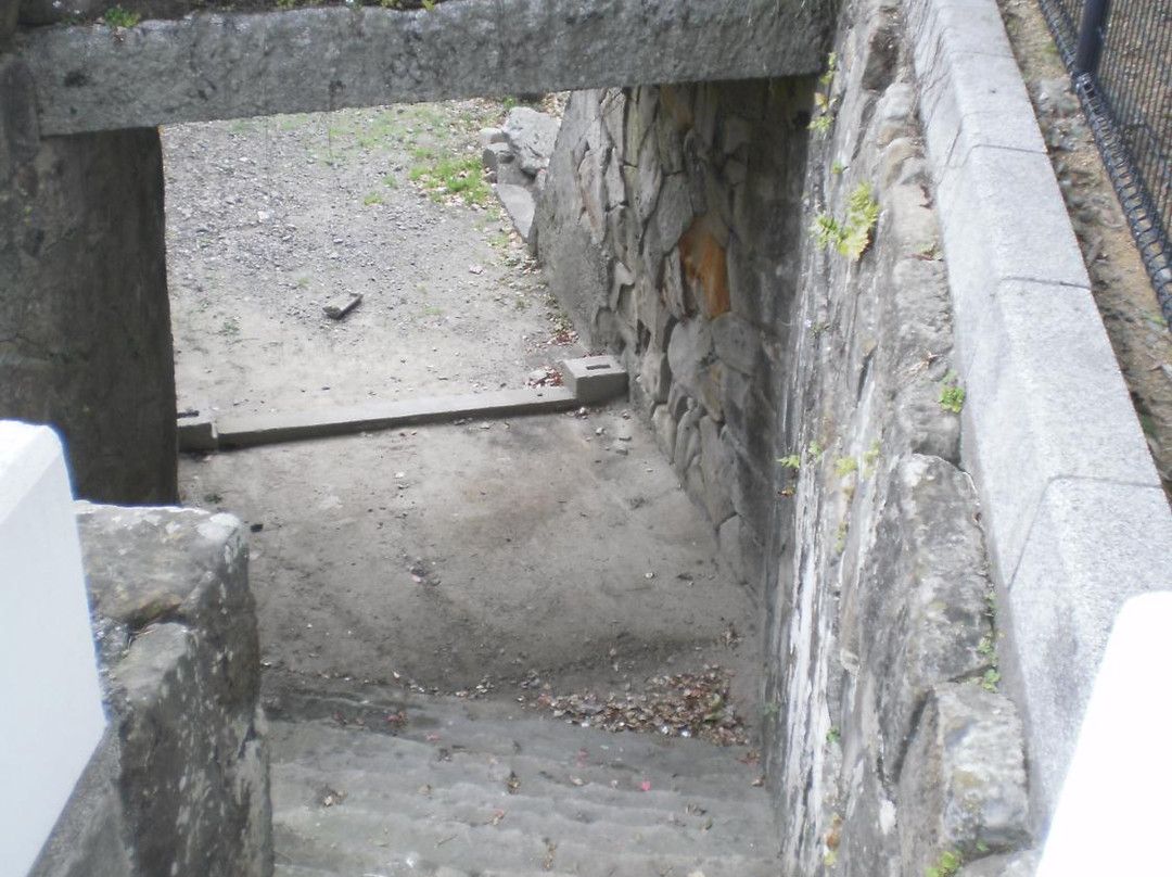 Remains of Water Gate at Tanabejo Castle-田边市必去景点