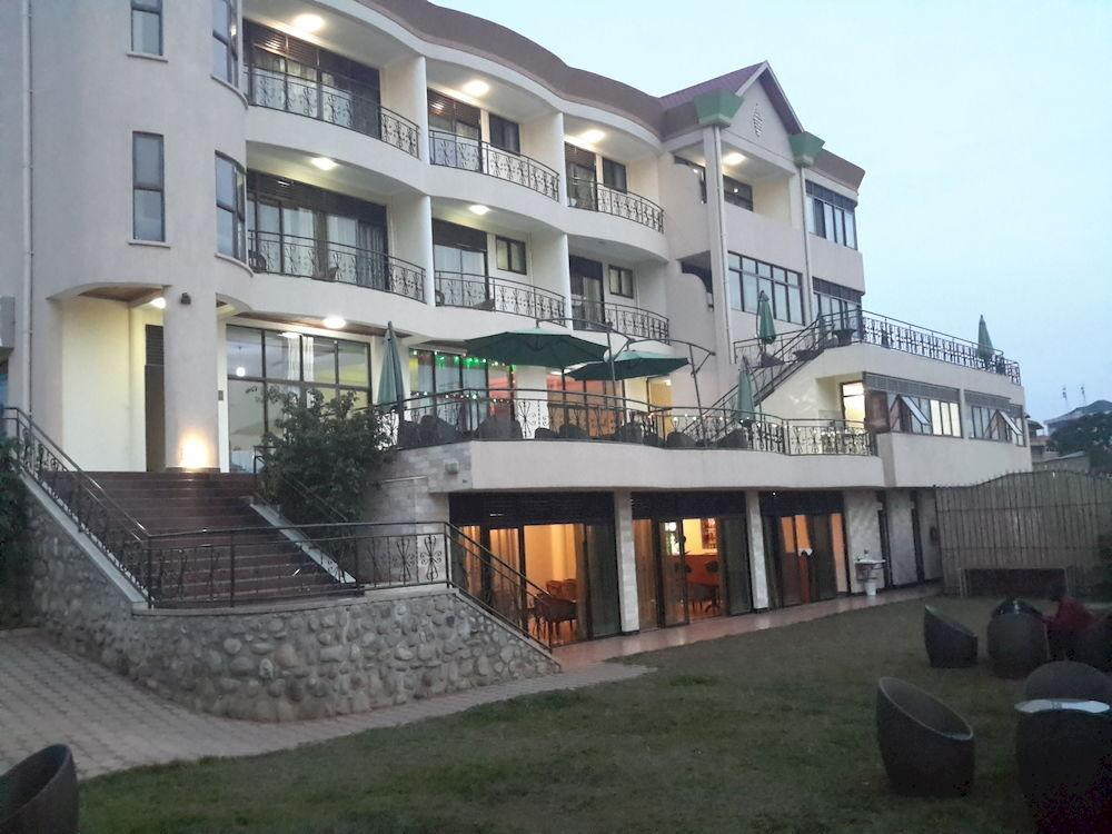 Five To Five Hotel主图