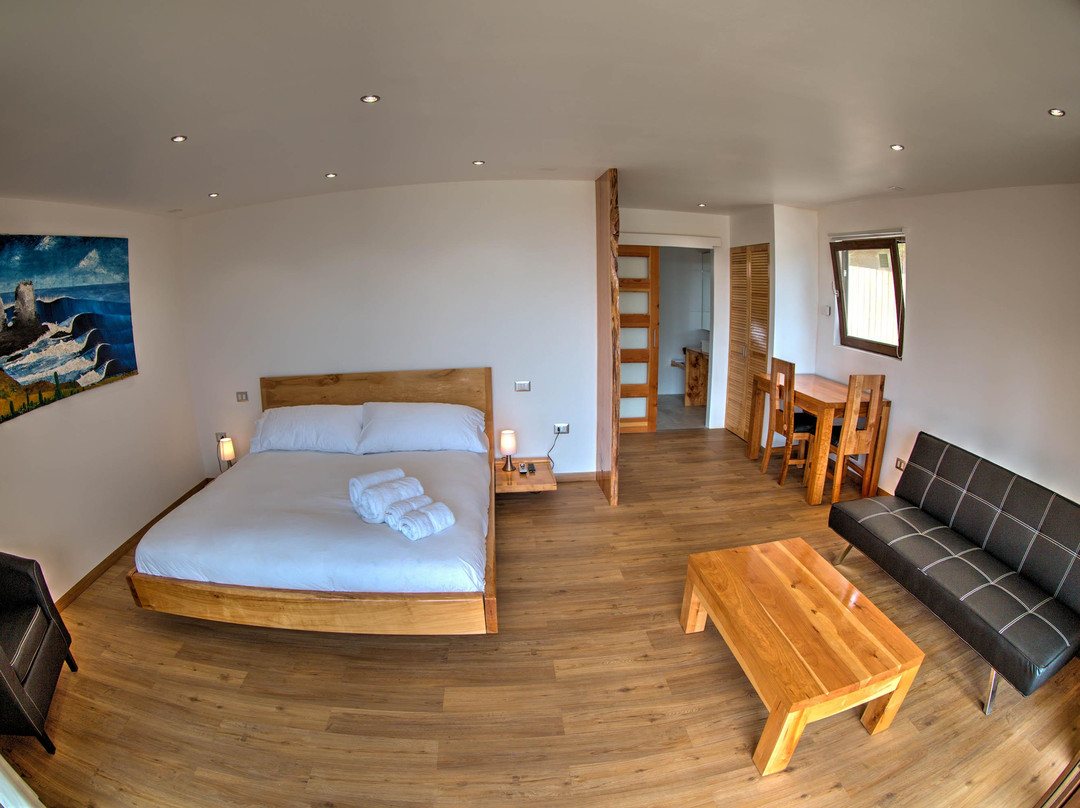 皮钦勒姆酒店住宿-Ruka Lobos