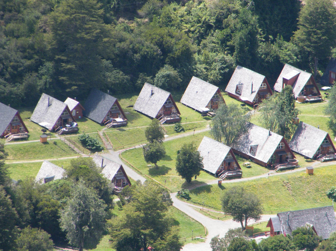 Termas y cabanas Aguas Calientes