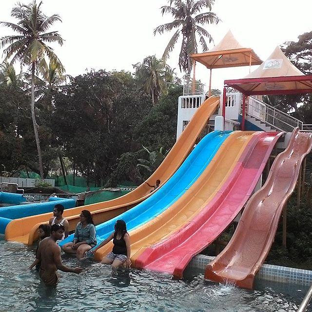 Blue Whale Water Park-巴格海滩必去景点