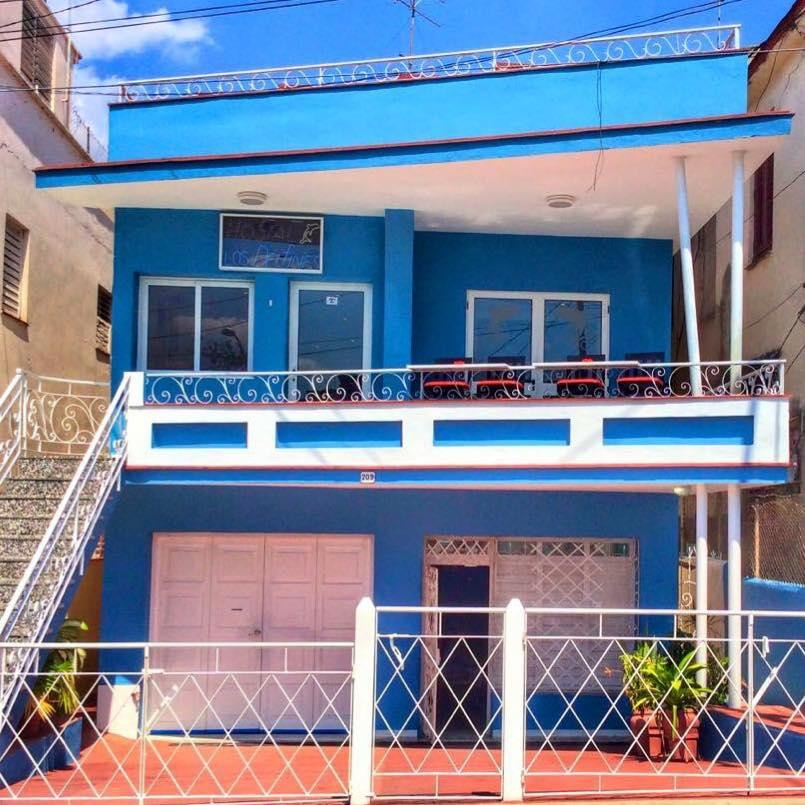 Hostal Los Delfines