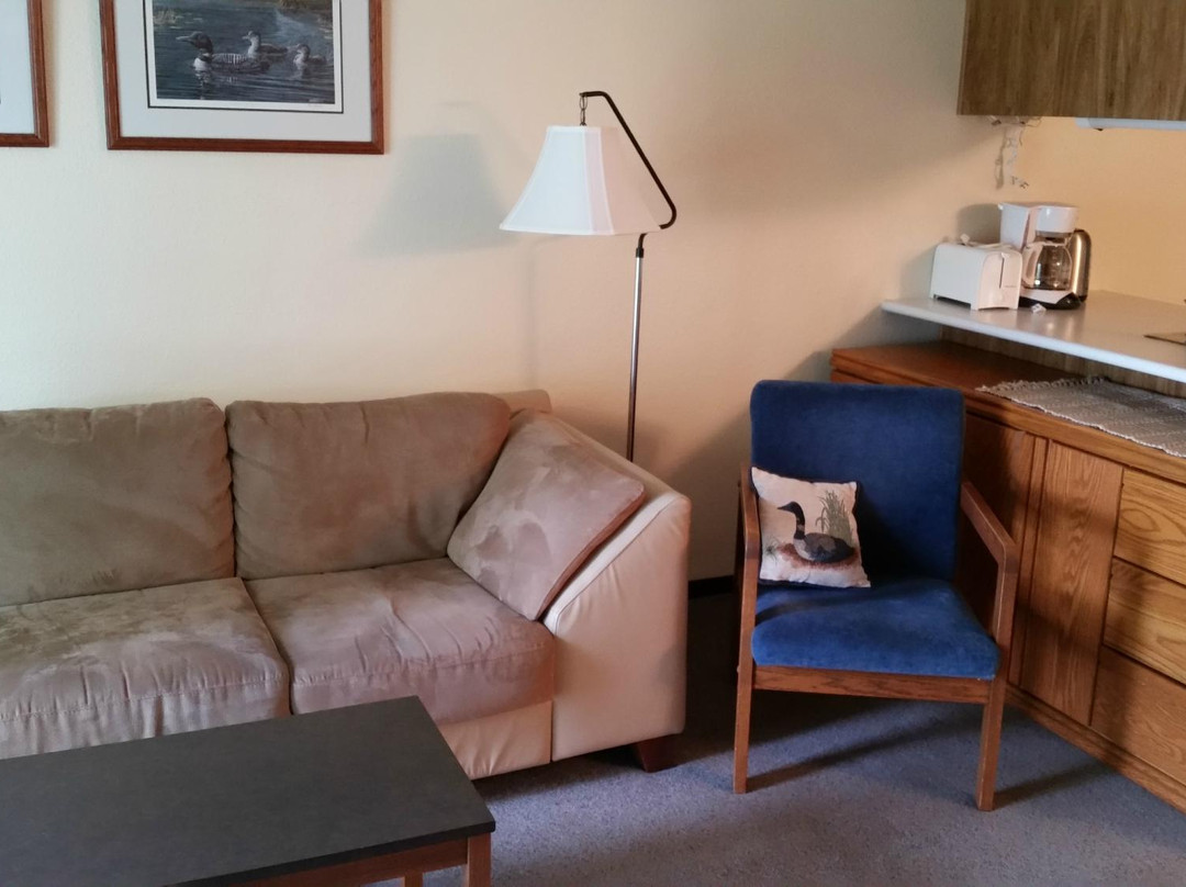 Inn West-Kirkwood Inn主图