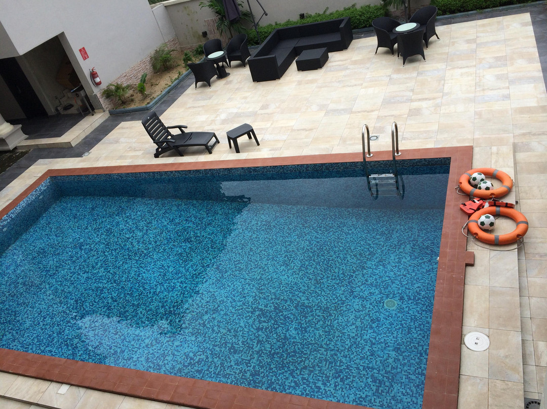 Ofin酒店住宿-Nevada Hotels And Suites