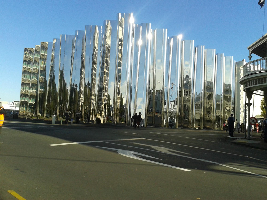 Govett-Brewster Art Gallery / Len Lye Centre景点图片