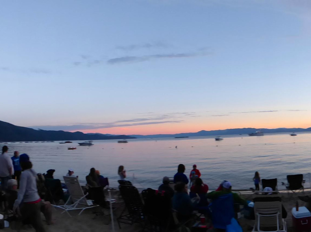 Incline Beach-因克莱恩村必去景点