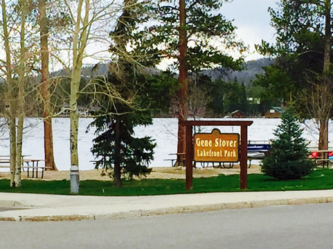 The Beach at Grand Lake-格兰德湖必去景点