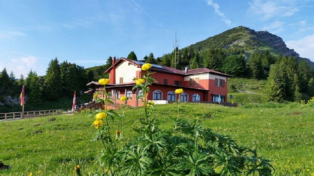 Albergo Ristorante Garda