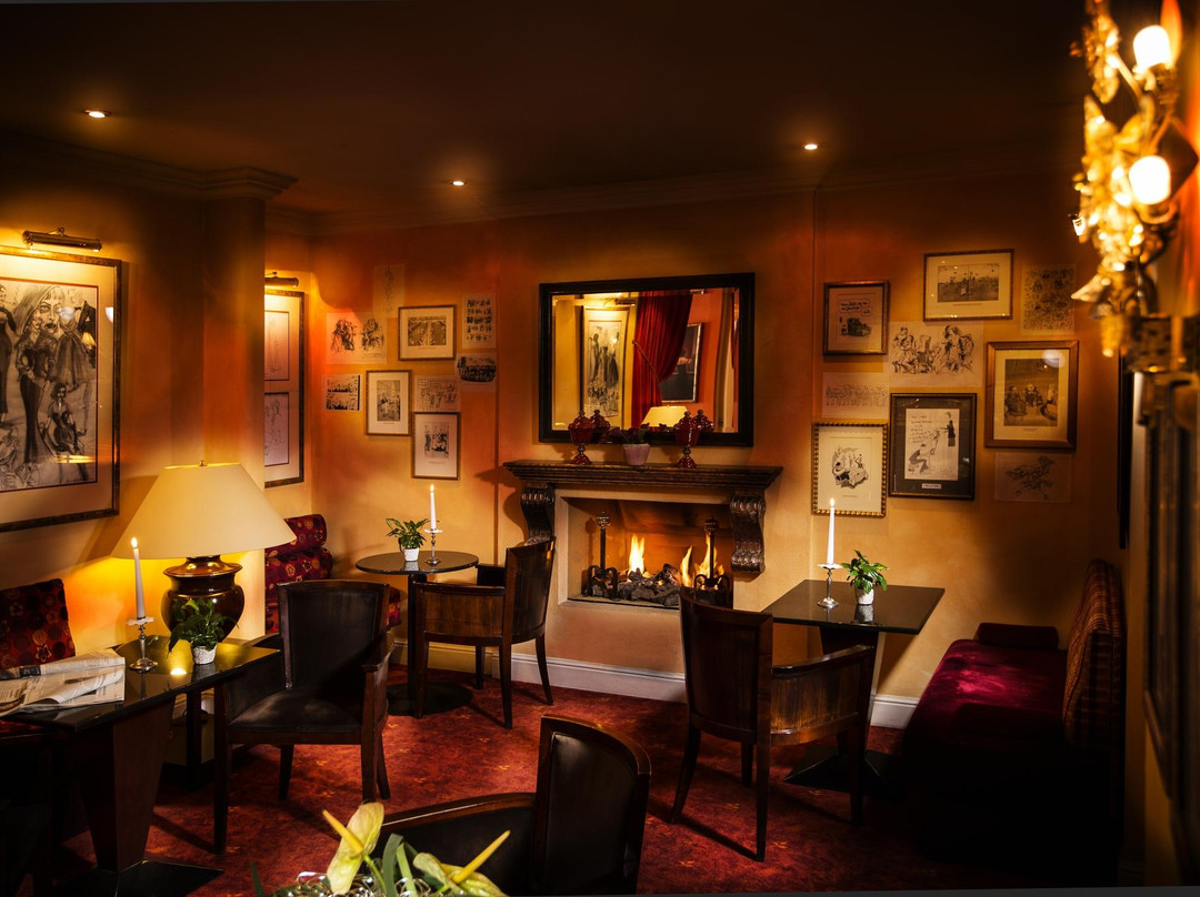 Polo Lounge