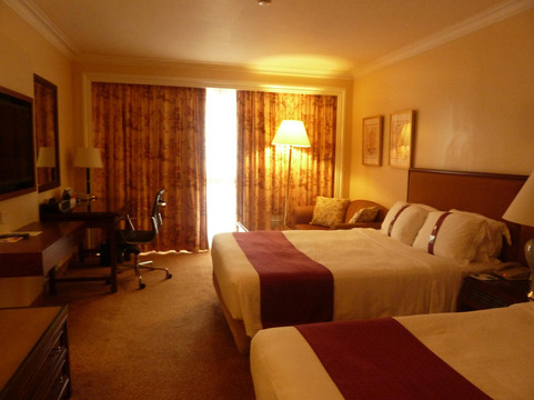 香港金域假日酒店主图