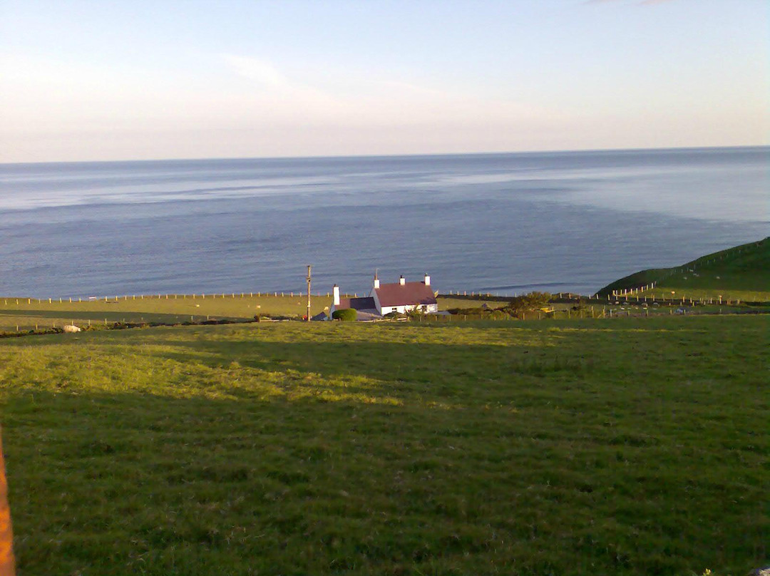 Llyn Coastal Path景点图片