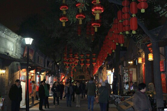 南锣鼓巷-北京市必去景点