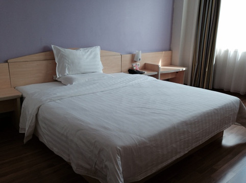 7天深圳华强南店主图