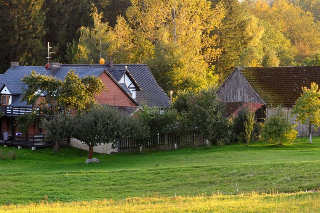 Leca Zurawie Pension