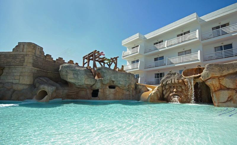 Pirates VIllage