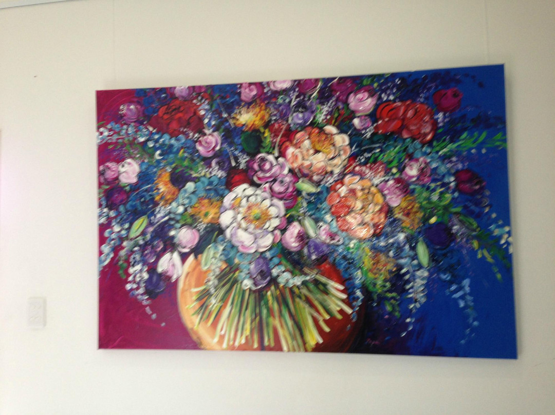 Emma's Cottage Vineyard Cellar Door Gallery-Lovedale必去景点