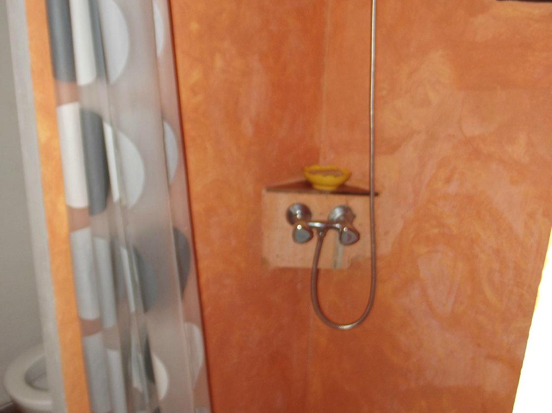 Au Bord de l'Eau主图