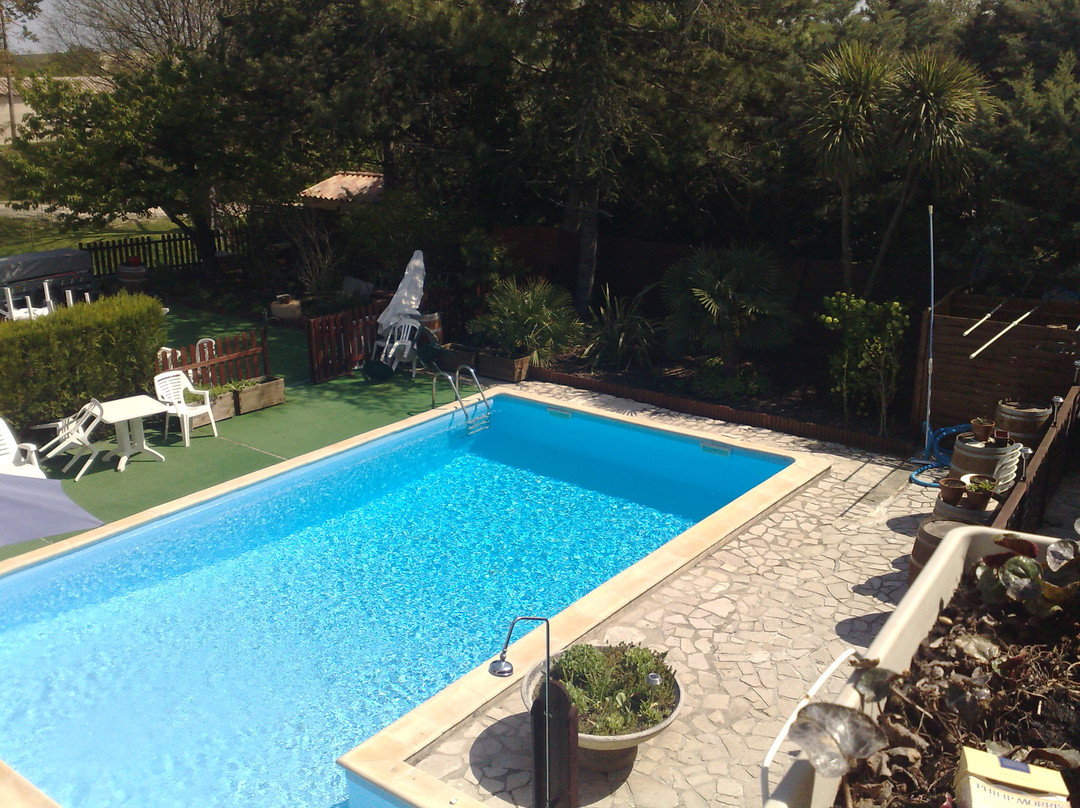 Saint-Maximin酒店住宿-L'Auberge d'Uzes