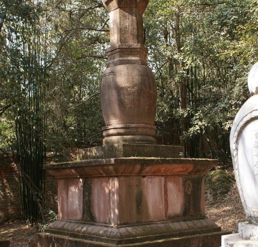 曹溪寺景点图片