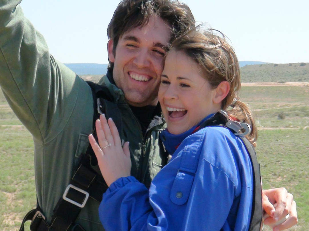 Out of the Blue Skydiving-Penrose必去景点