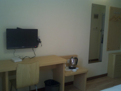 清溪湾假日酒店沈北大学城师范大学店主图