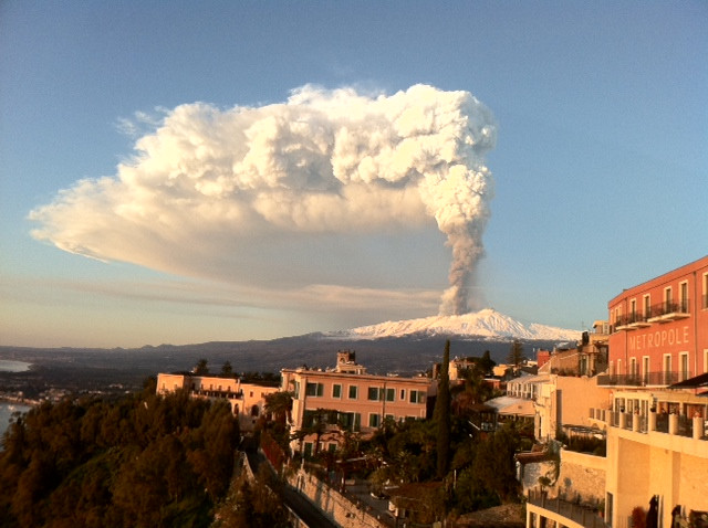 Taxi Taormina & Sicily Tours with Roberto-陶尔米纳必去景点