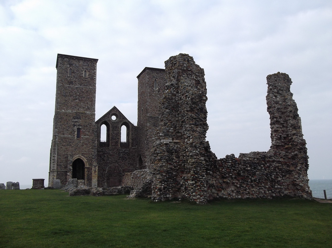 Reculver Towers and Roman Fort景点图片