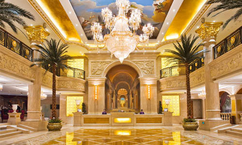 新巴黎大酒店主图