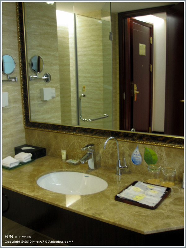 金都花园大酒店主图