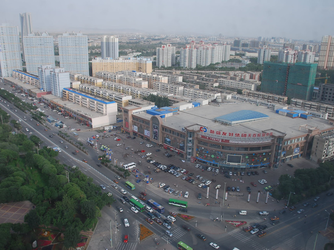 康城建国国际酒店主图