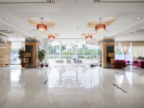 绿洲大酒店主图