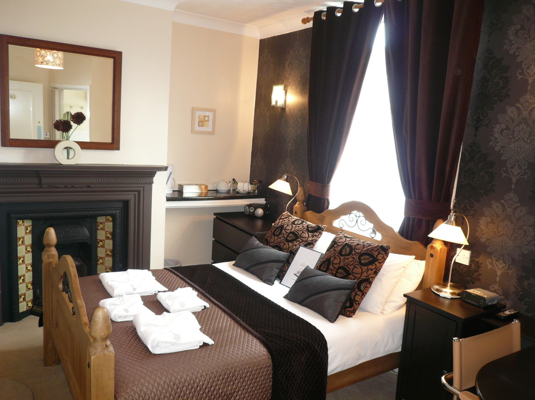 Newbold酒店住宿-Anis Louise Guest House