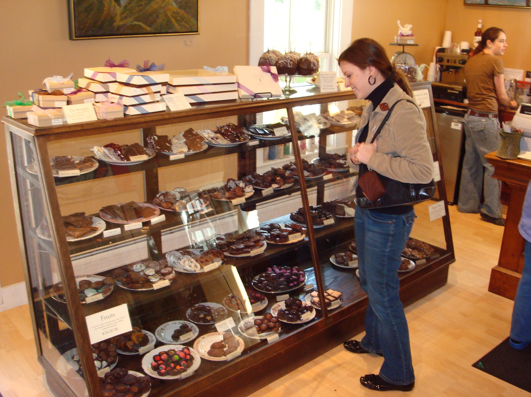 Laughing Moon Chocolates-斯托必去景点