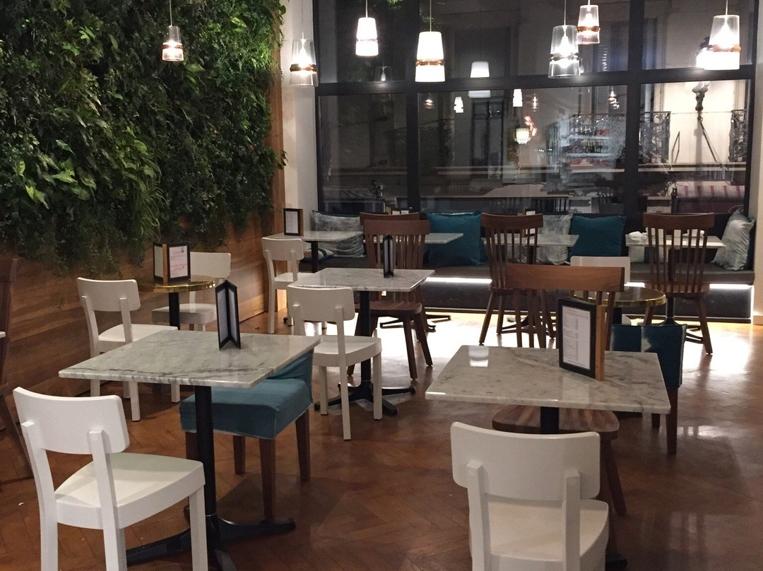 Mouxy餐馆和美食-La Potinière Sabourdy